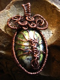 Copper wire woven tree of life stone pendant