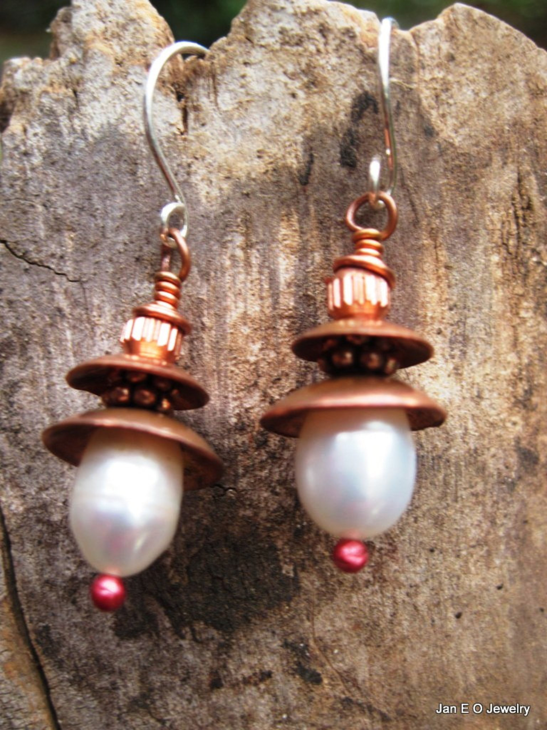 Fresh water white pearl and copper dangle earrings