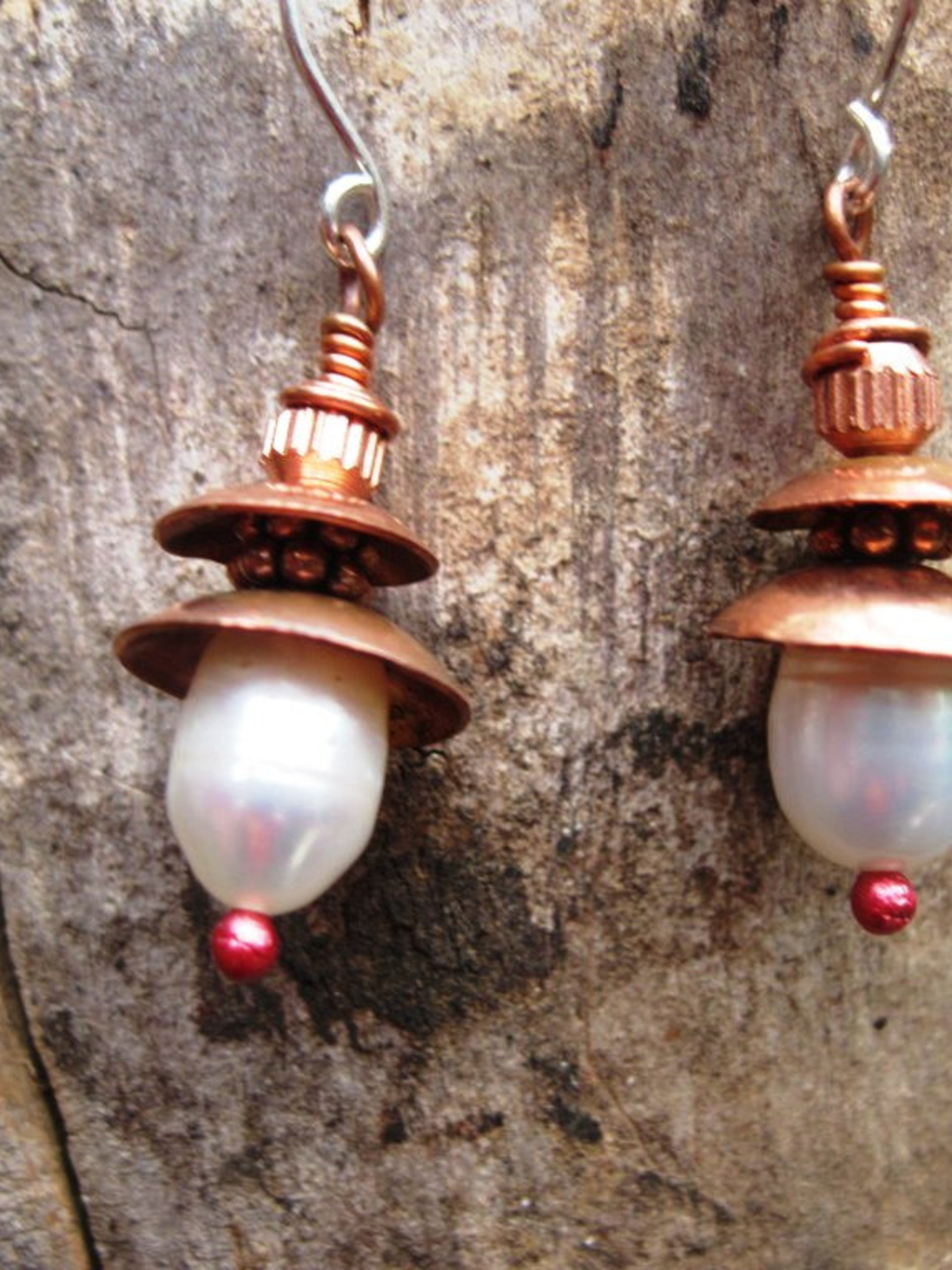 Fresh water white pearl and copper dangle earrings