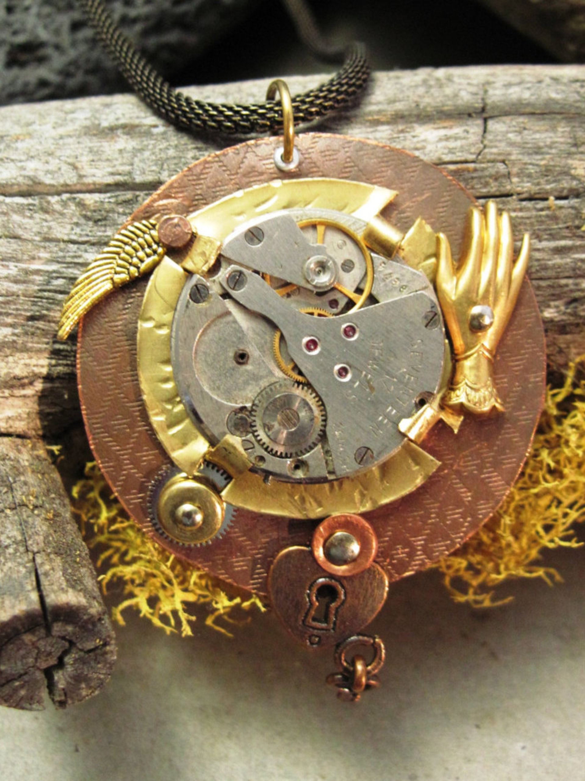 Steampunk pendant watchwork reArt pendant